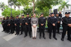 Garantiza Mónica Villarreal Seguridad en el Municipio