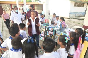 Realiza DIF Tampico Jornada de Corte de Cabello en Escuela Primaria